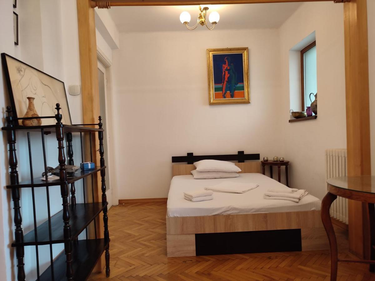 Accommodation Ateneu Palace Bukarest Exteriör bild